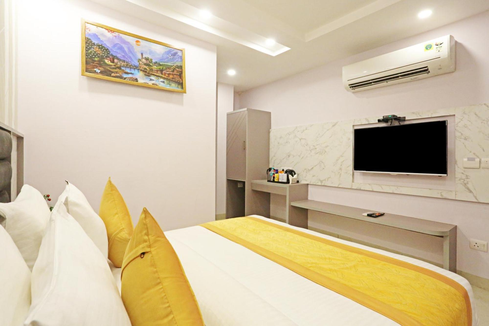 Hotel Mayfair Just A Minute Away From New Delhi Railway Station And Connaught Place Buitenkant foto